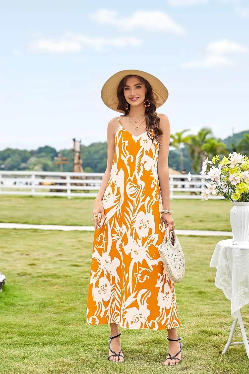 CCTOO Womens Boho Summer Dresses: Summer Casual Floral Sleeveless Spaghetti Strap V Neck Long Beach Maxi Dress with Pockets