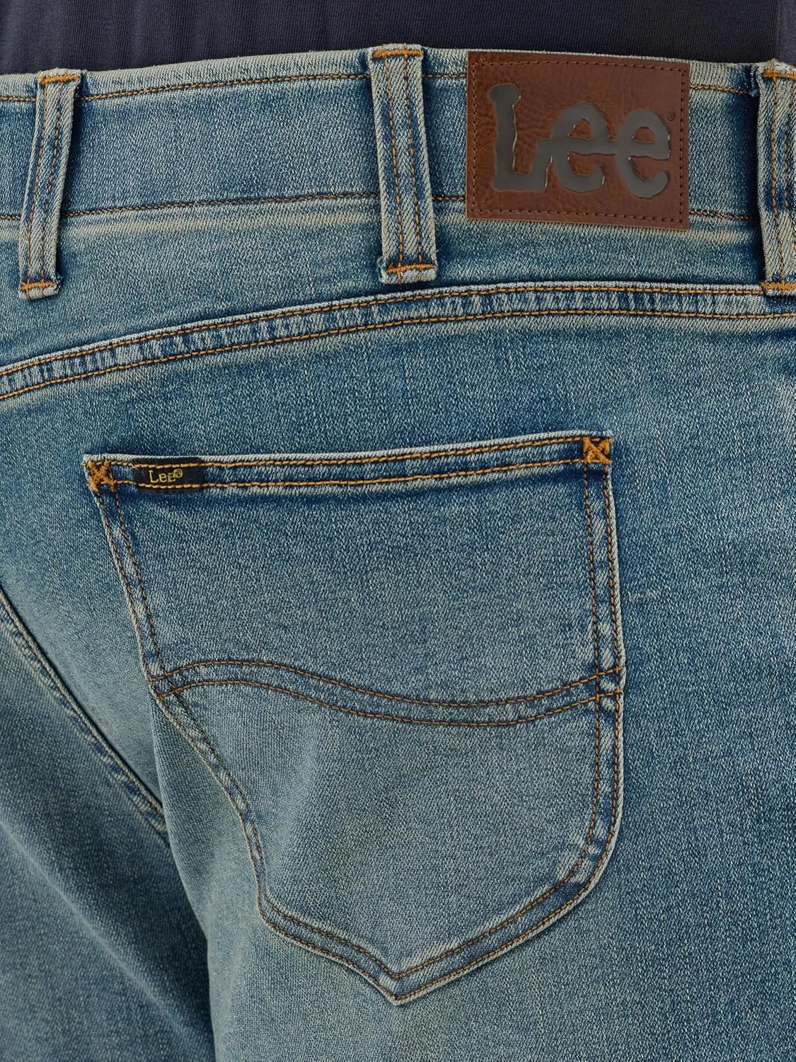 Lee Men's Big & Tall Extreme Motion Relaxed Straight Jean