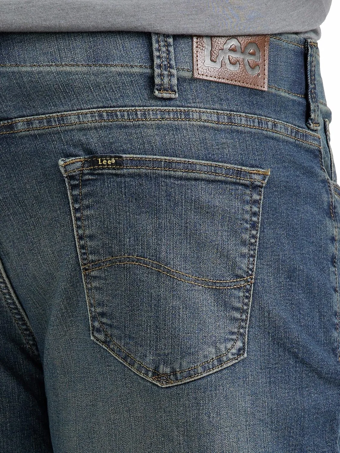 Lee Men's Big & Tall Extreme Motion Relaxed Straight Jean