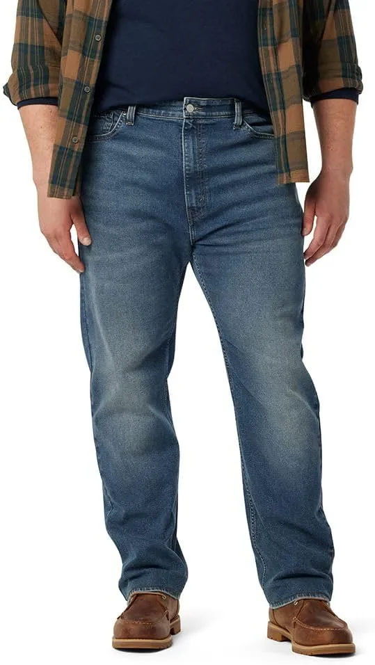 Signature by Levi Strauss & Co. Gold Label Men's Relaxed Fit Flex Jeans