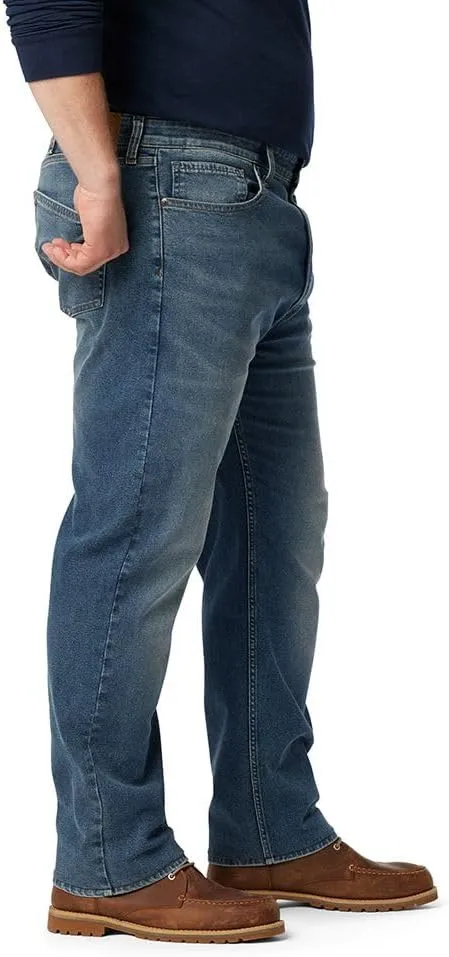 Signature by Levi Strauss & Co. Gold Label Men's Relaxed Fit Flex Jeans