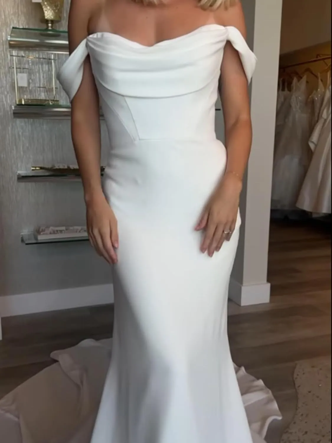 Simple Mermaid Wedding Dresses for Bride 2025 Boho Beach Satin Sleeveless Bridal Gown with Train