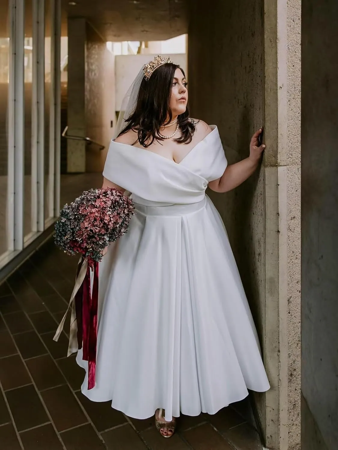 Women's Off The Shoulder Tea Lenght Wedding Dress for Bride Satin Midi A Line Simple Bridal Dress for Women