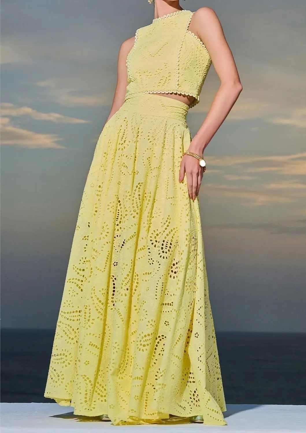 Women's Sexy 2 Piece Eyelet Dress - Lace Embroidery Sleeveless Tight Skirt Party Club Wear Casual Vacation Set