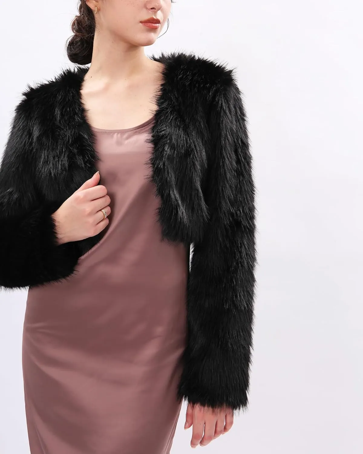 Xintianji Womens Faux Fur Cropped Jacket - Open Front Long Sleeve Winter Fuzzy Fleece Coat